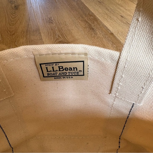 L.L. Bean Boat and Tote Mini in Black and Cream - Picture 6 of 7